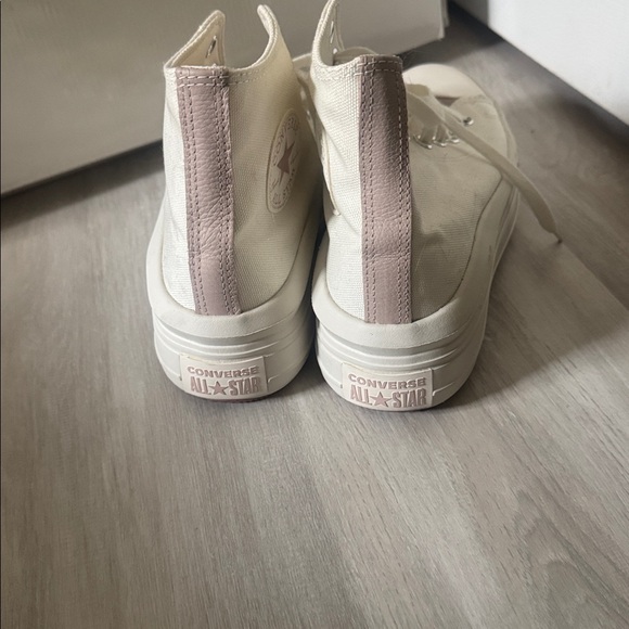 Classic White High-Top Sneakers - Picture 2 of 6